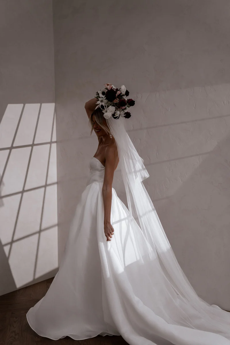 ISOBEL VEIL - Image 7