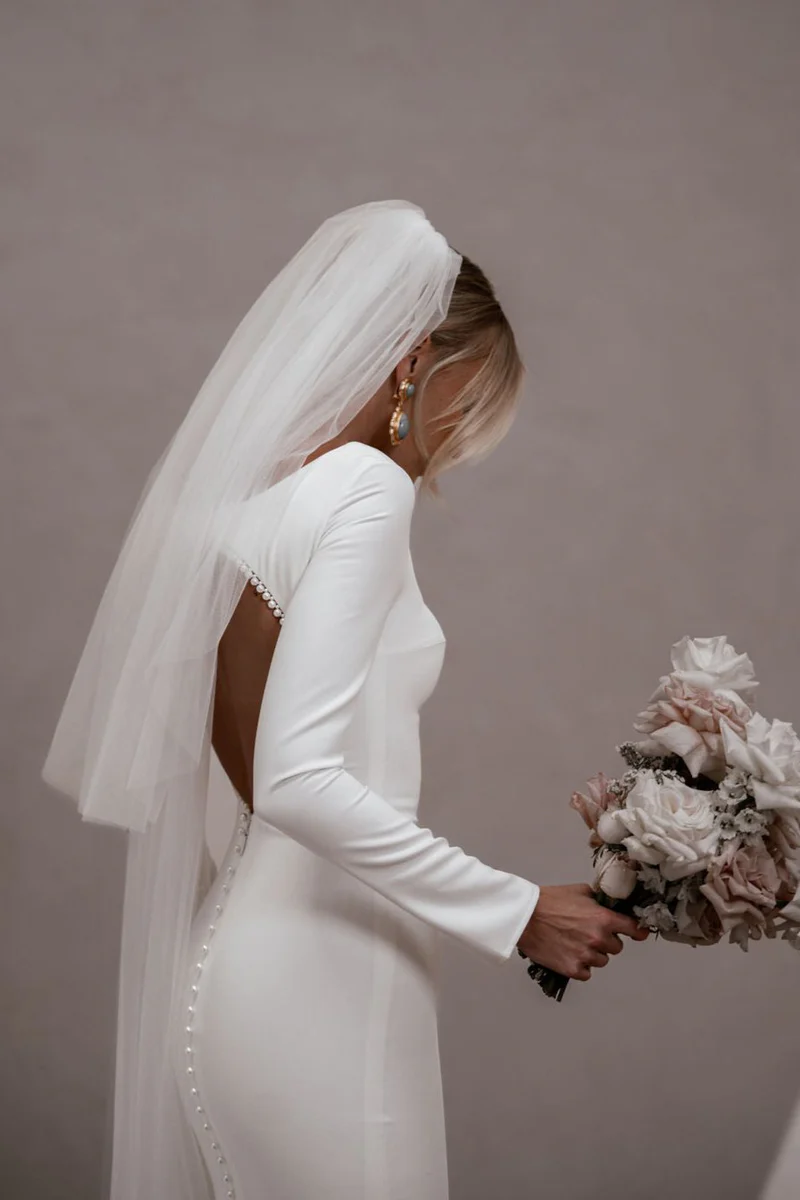 ISOBEL VEIL - Image 6