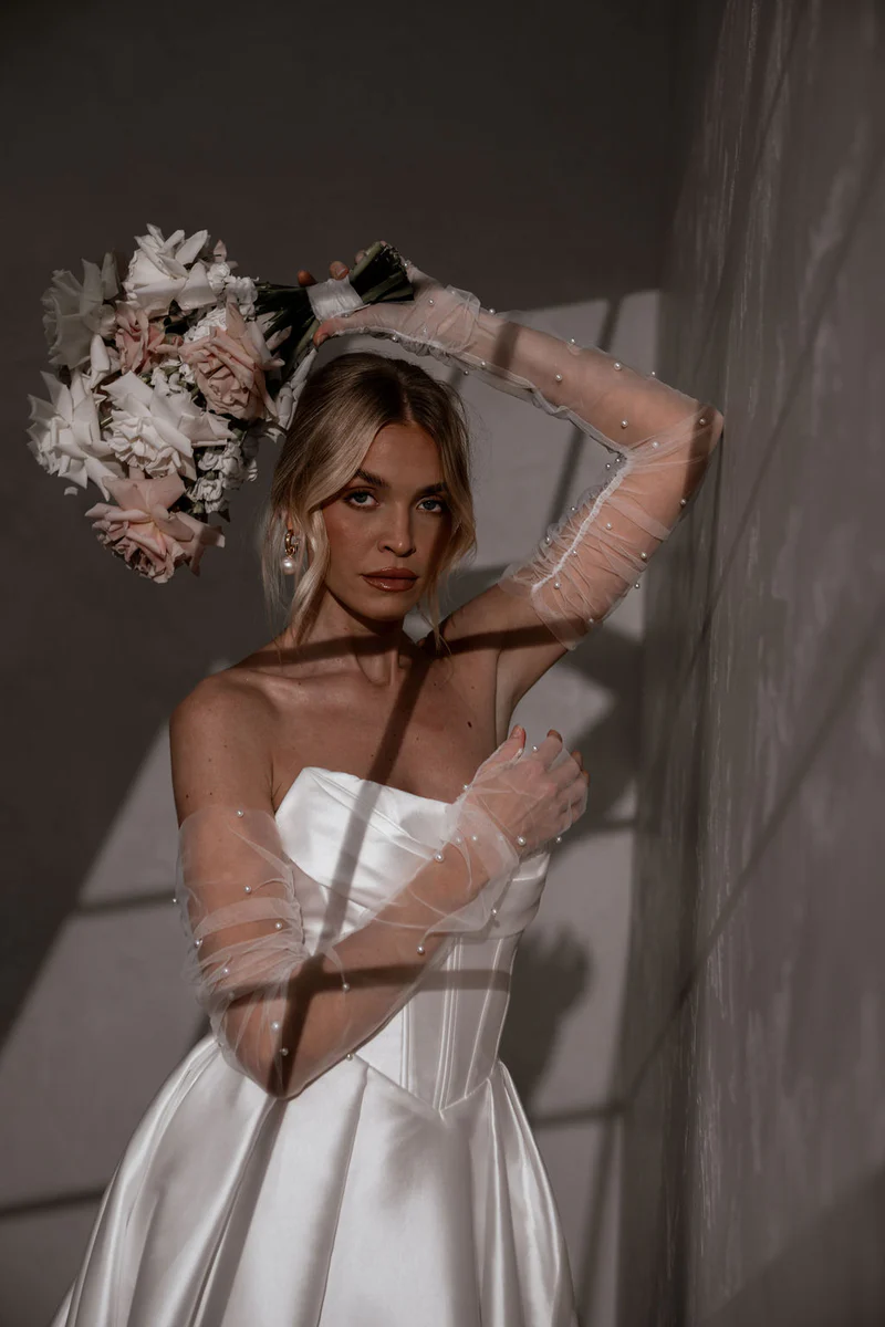 PEARL GLOVES - Image 9