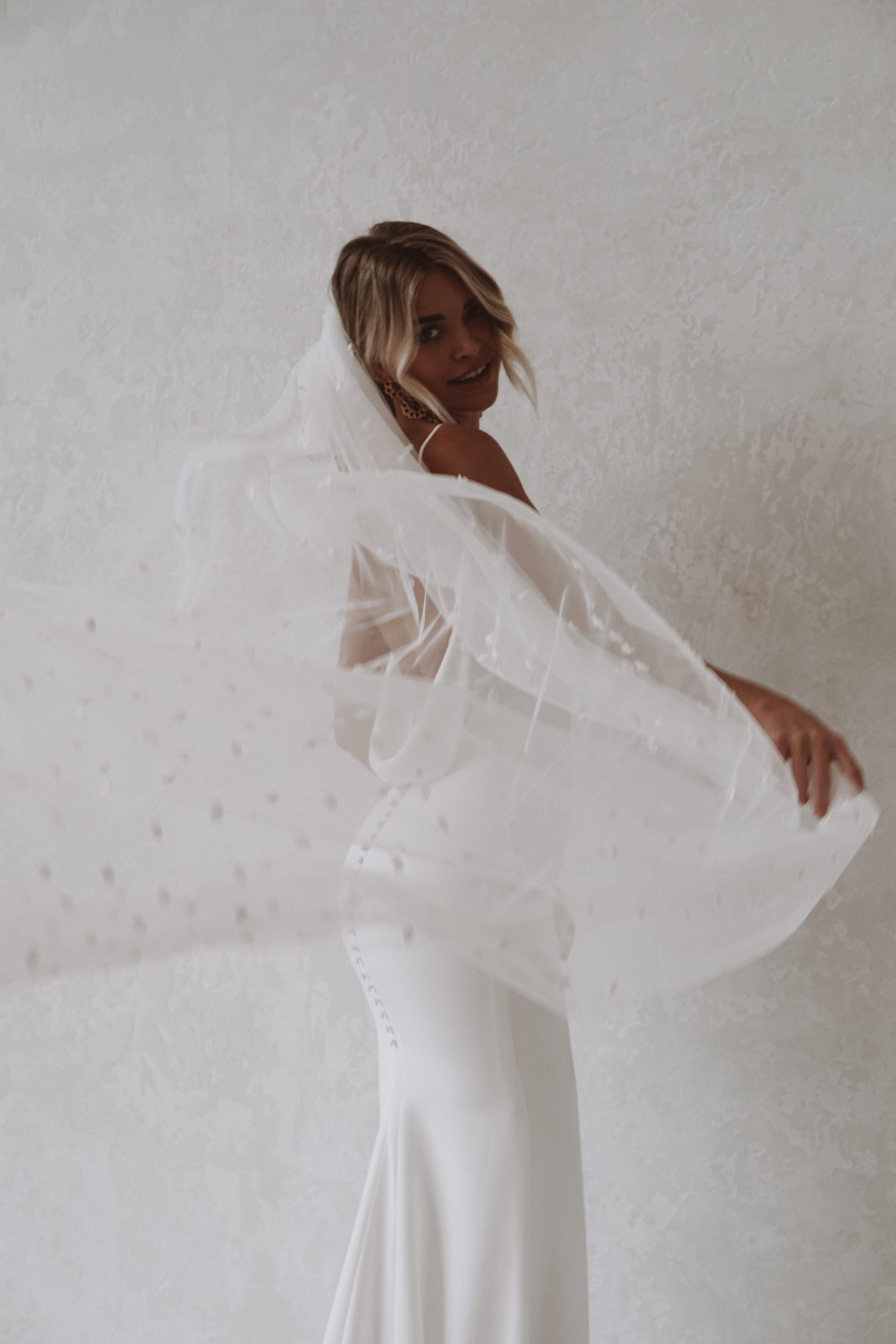 HARLOW VEIL - Image 9